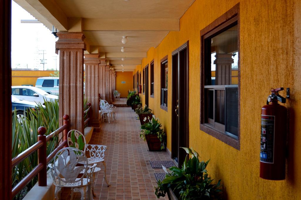 Hotel Teotihuacan San Juan Teotihuacán Buitenkant foto